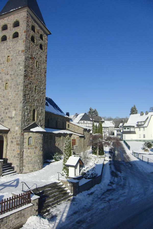 Gasthof Susewind Antfeld Exterior photo